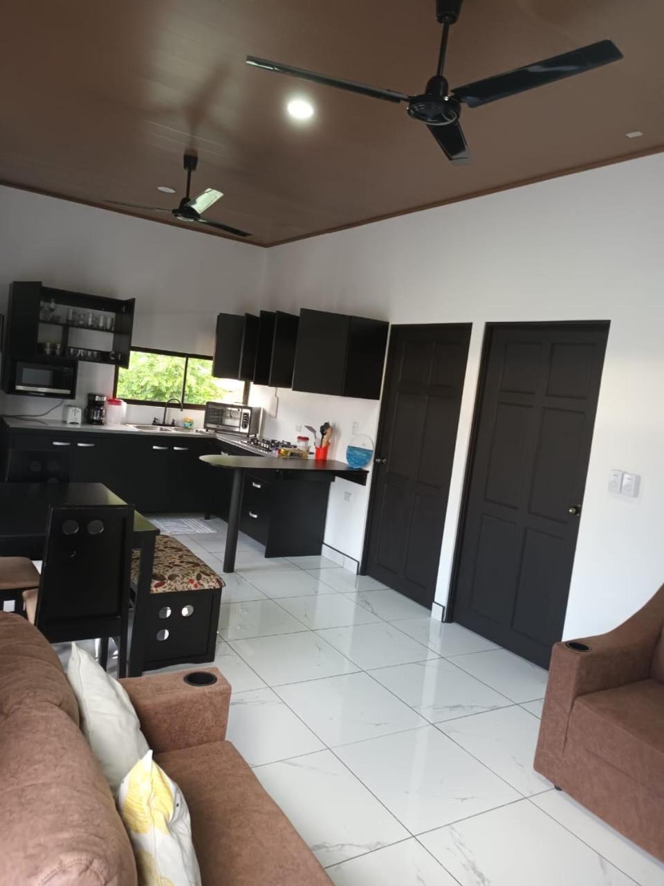 Apartamento Rodriguez Quepos Esterno foto